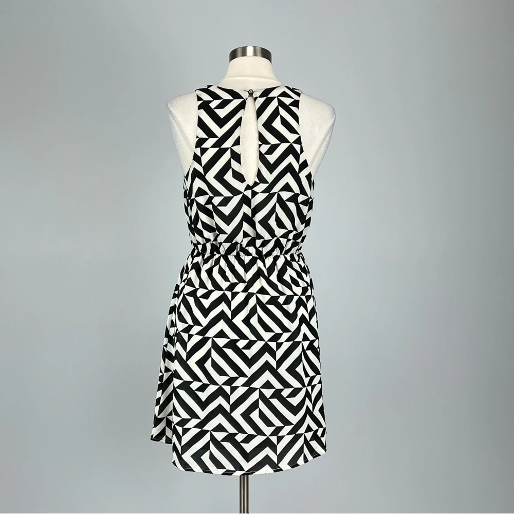 Francesca Bird Cage Womens Sleeveless Dress Black White Geo Print size Large - Picture 7 of 11